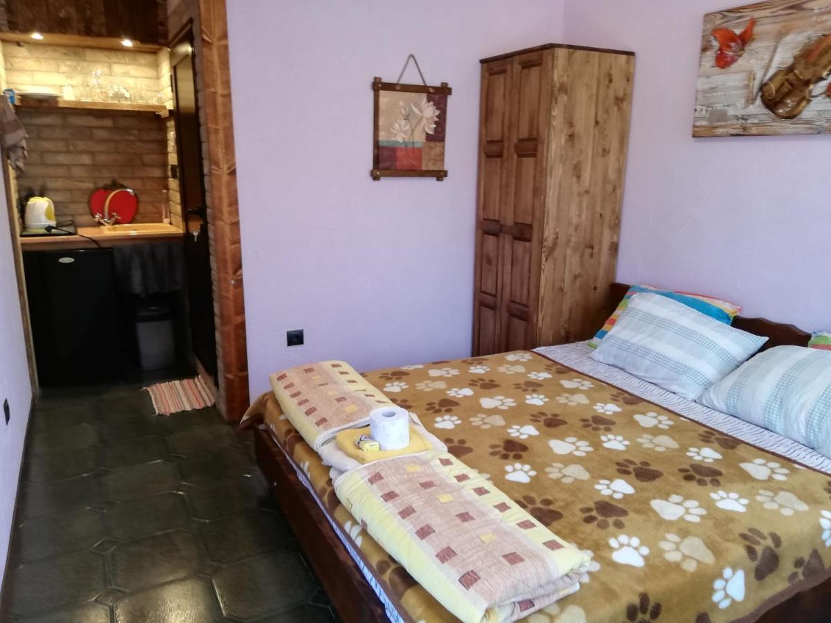 Guest House Fanny Sinemoretz Buitenkant foto