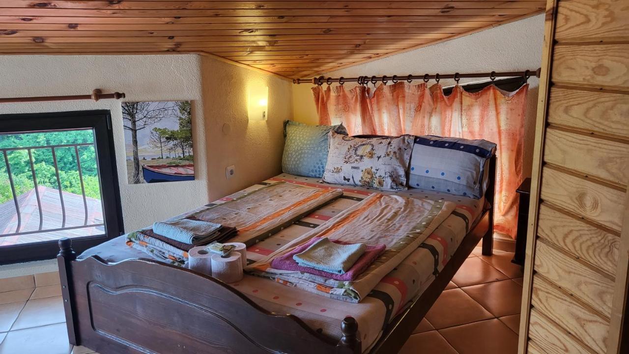 Guest House Fanny Sinemoretz Buitenkant foto