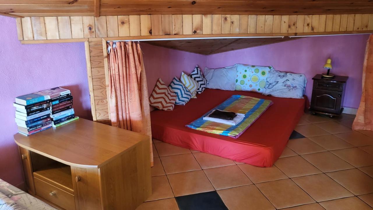 Guest House Fanny Sinemoretz Buitenkant foto