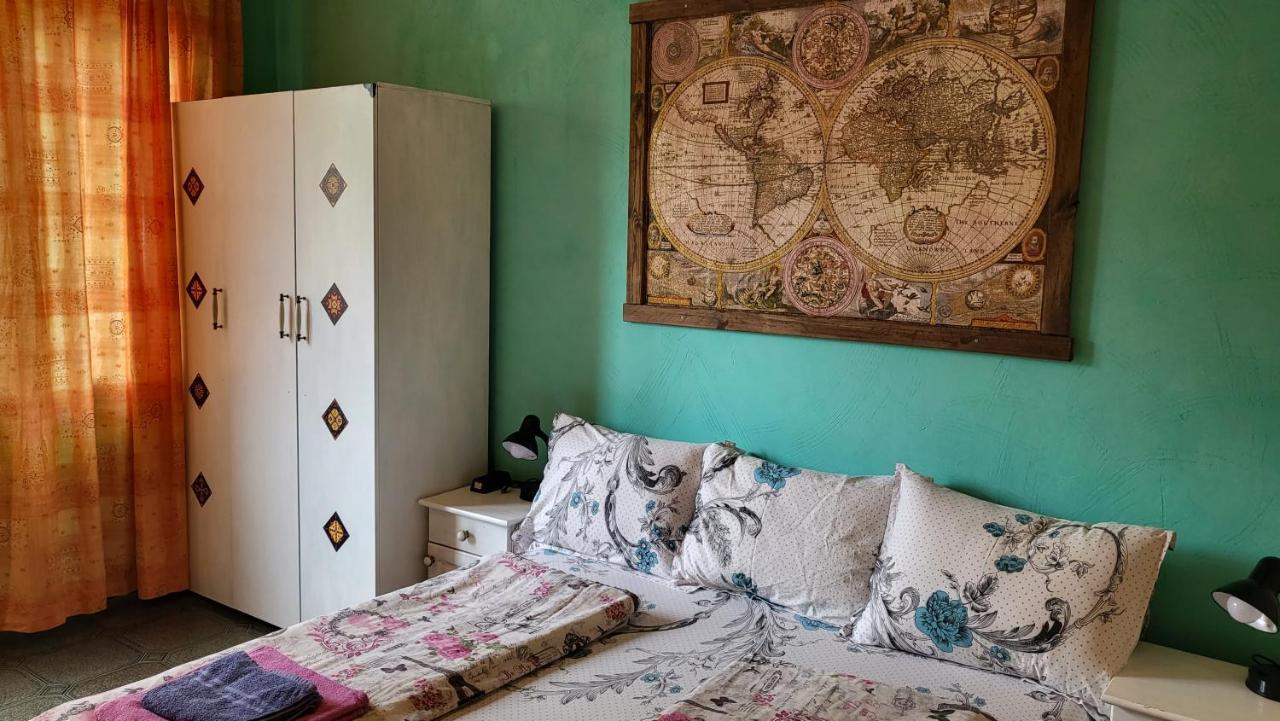 Guest House Fanny Sinemoretz Buitenkant foto