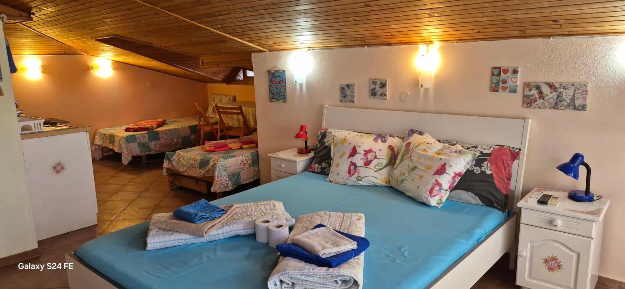 Guest House Fanny Sinemoretz Kamer foto